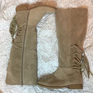 Tan knee high boots 👢